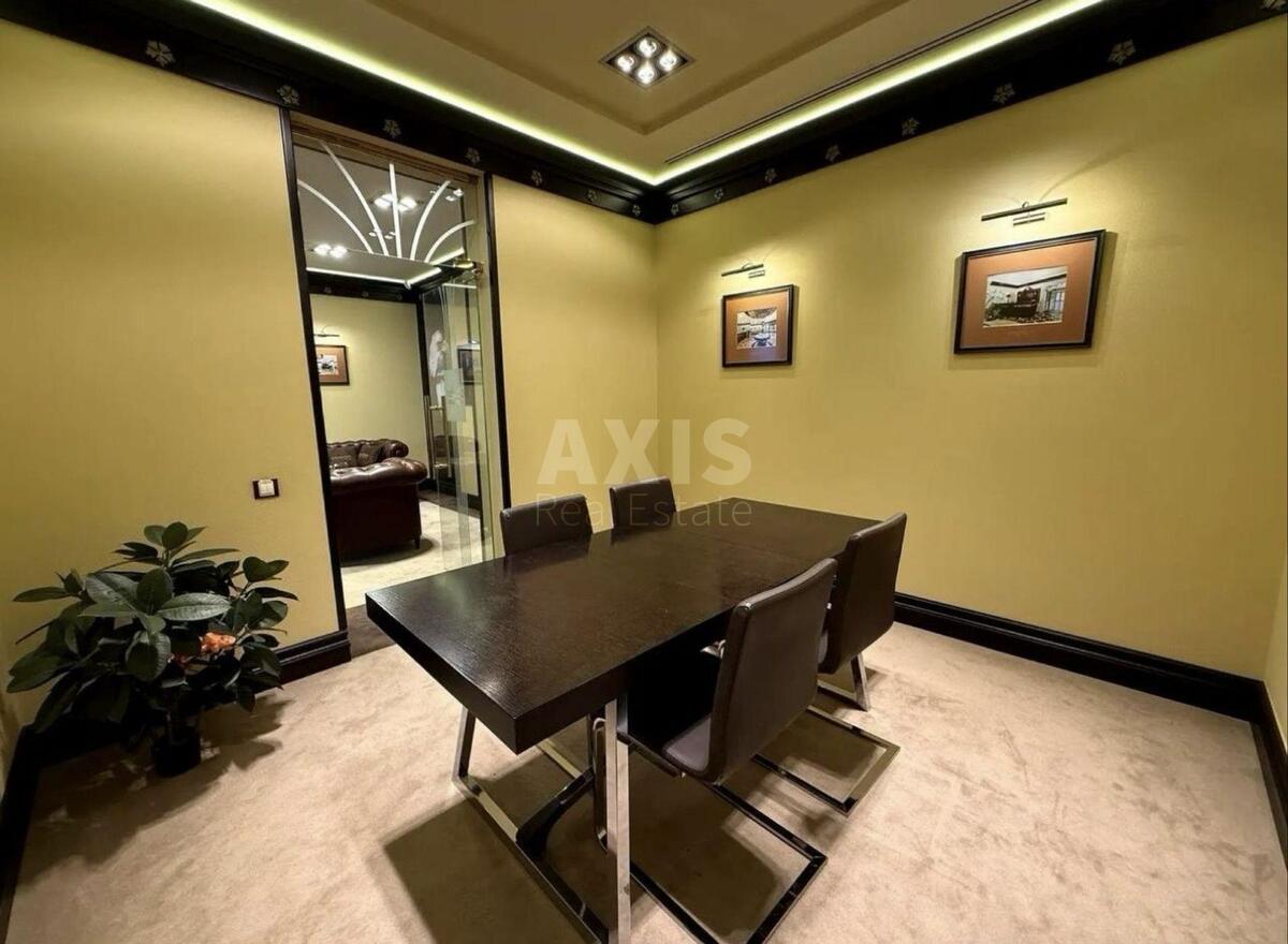 Office pr-t Obolons'kyj 26, 119m2621703