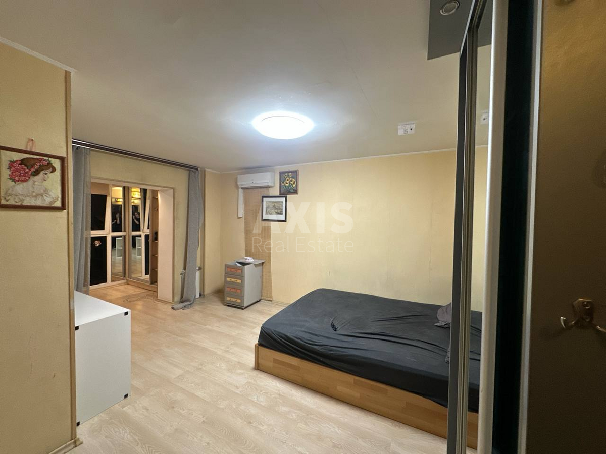 1k apartment vul. Barbjusa Anri 56/23