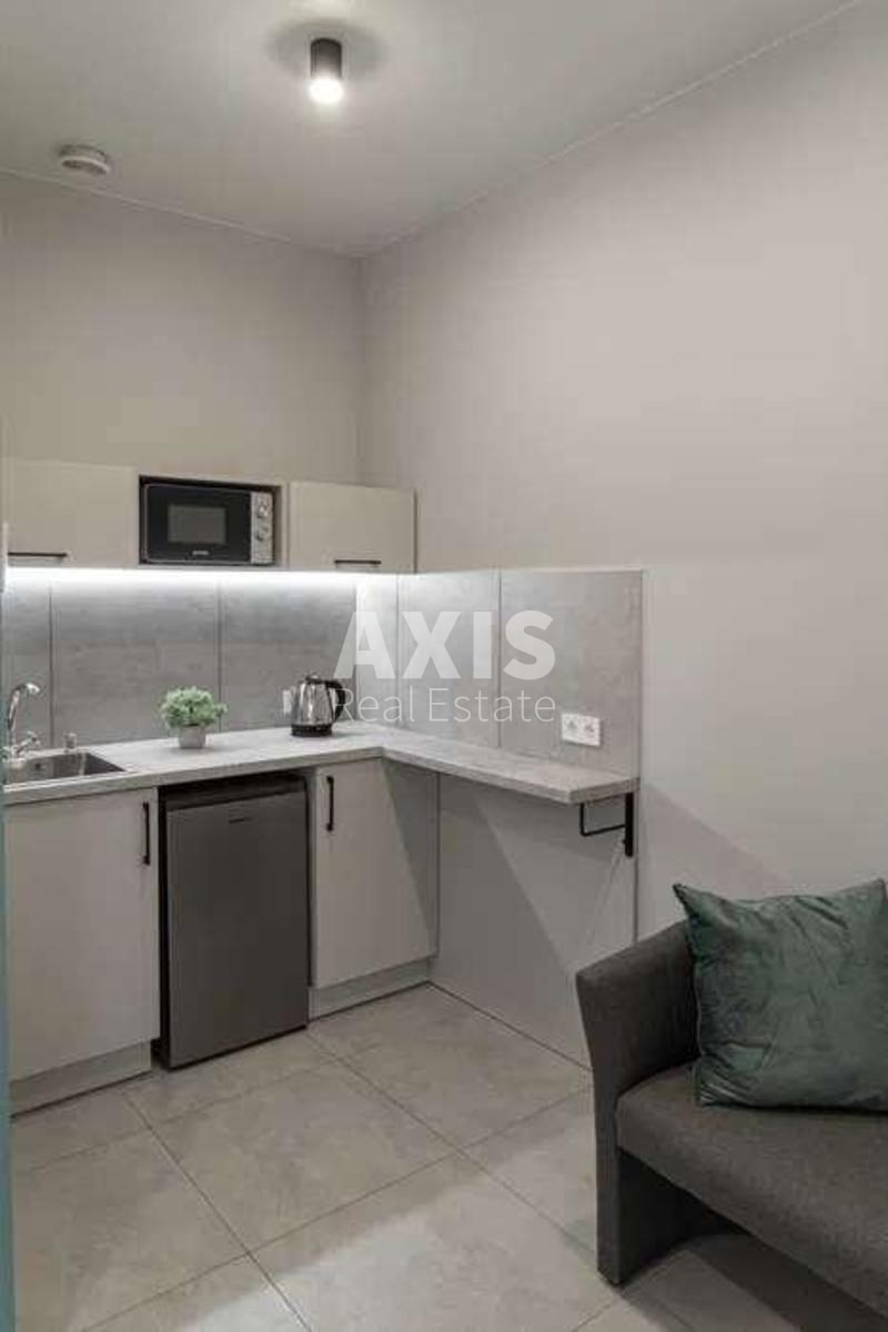 Office vul. Zhyljans'ka 68, 50m2281104