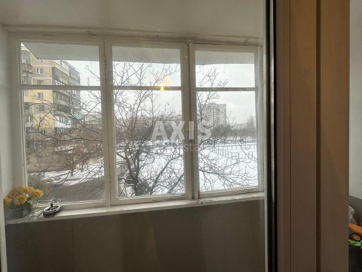 3k apartment pr-t Lesja Kurbasa 18А5804011