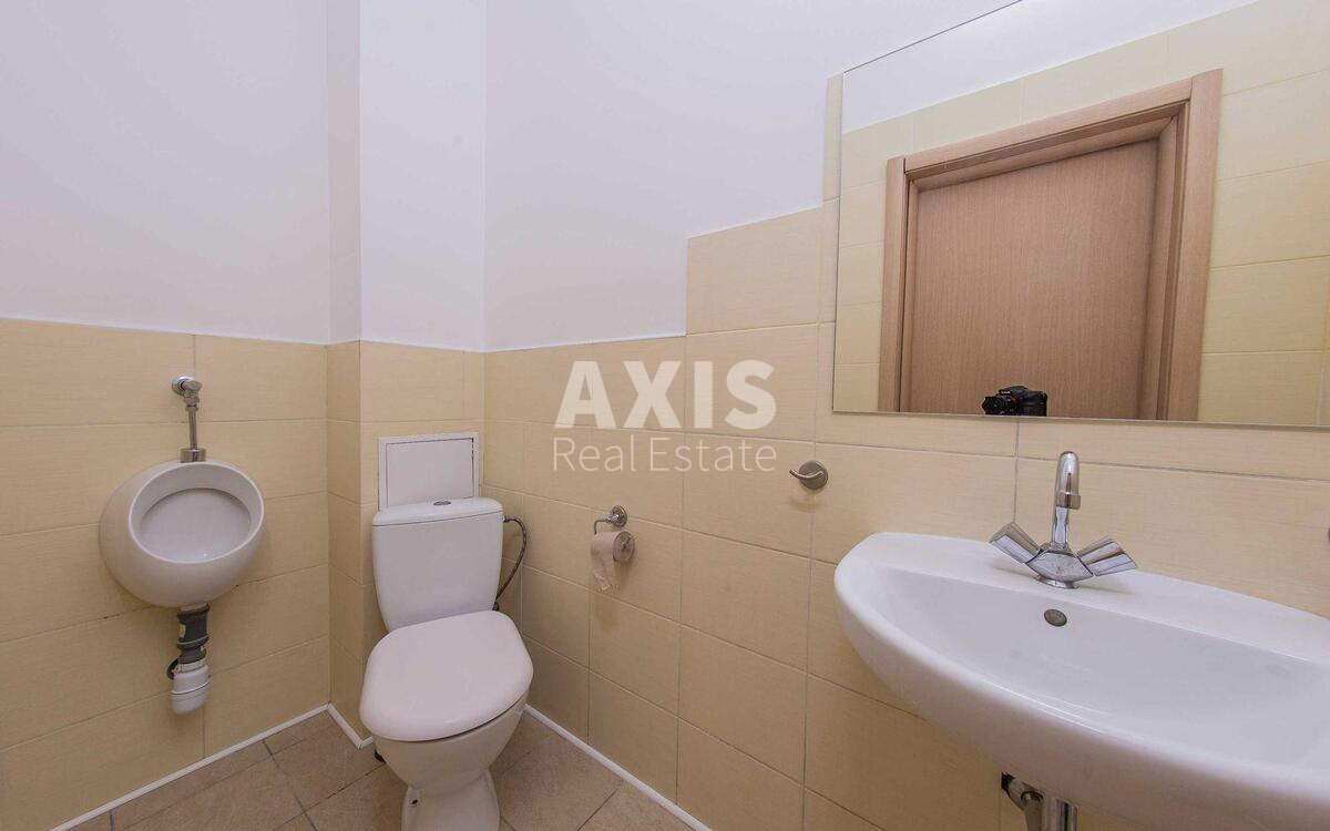 Office vul. Levka Lukyanenka 21, 145m2592459