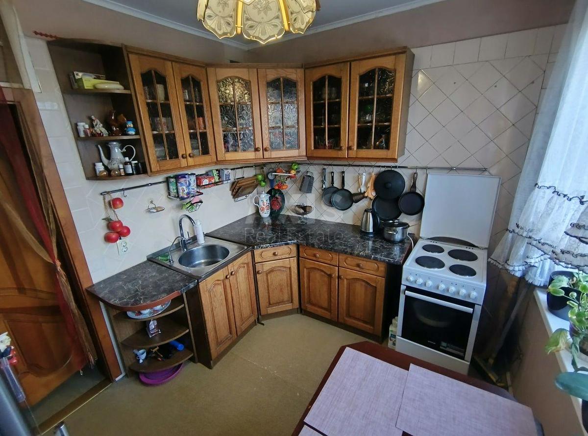 3к квартира ул. Жулянская 10