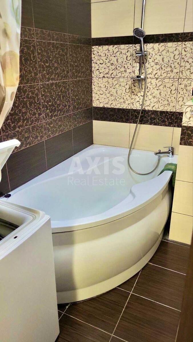 2k apartment vul. Degtjarivs'ka 25А4