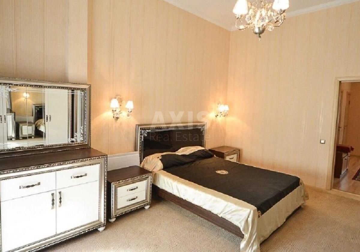 2к квартира ул. Саксаганского 9589582