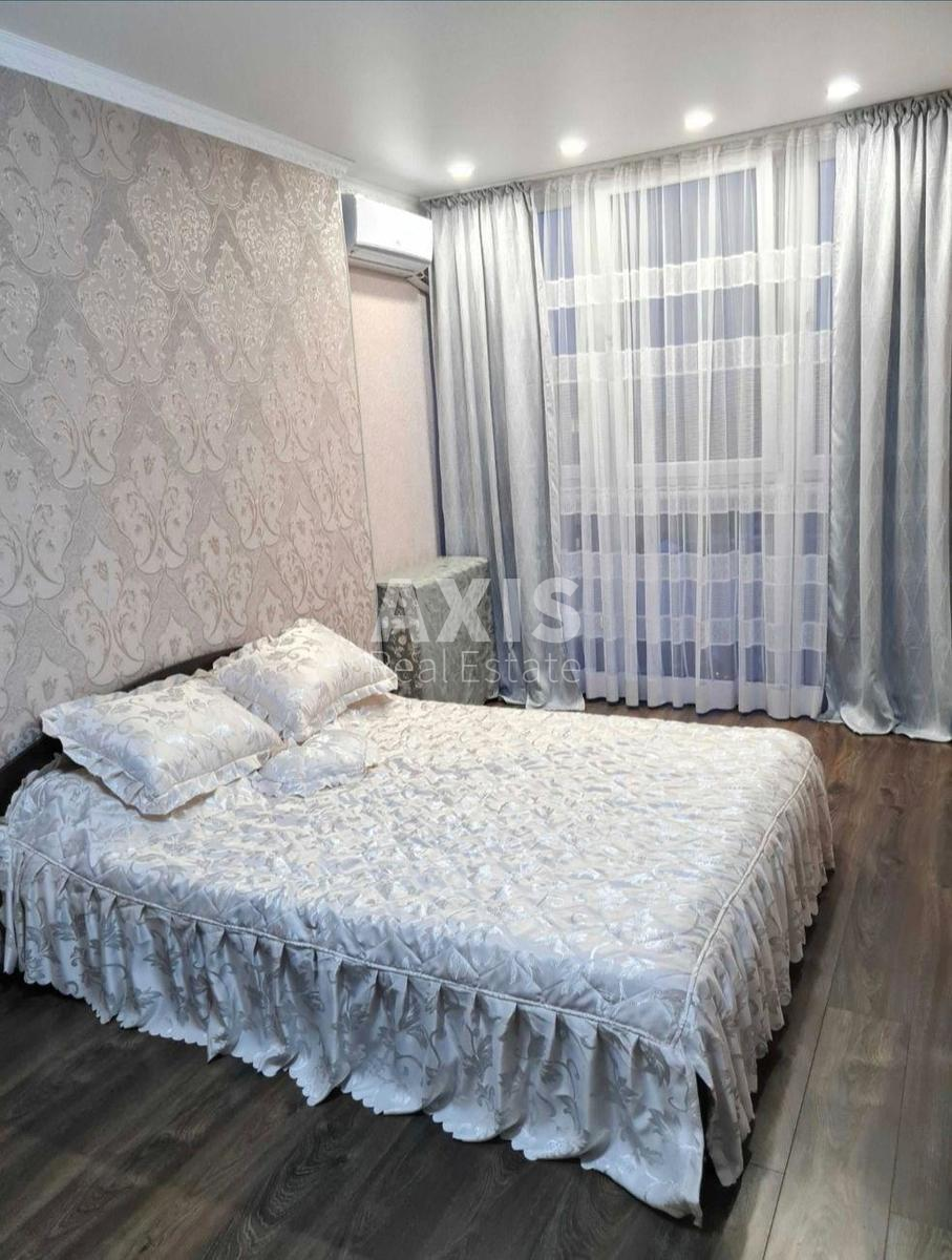 1к квартира ул. Драгоманова 2