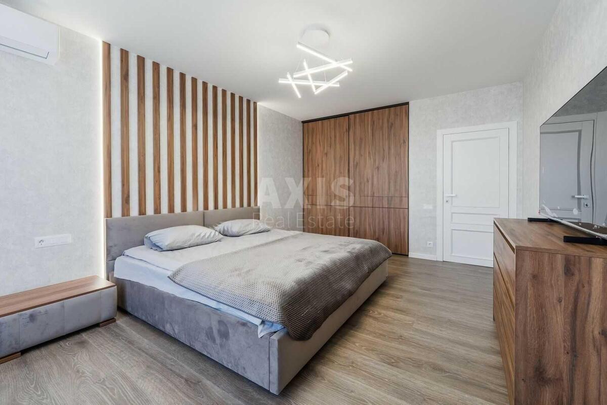 3k apartment vul. Glybochyc'ka 737