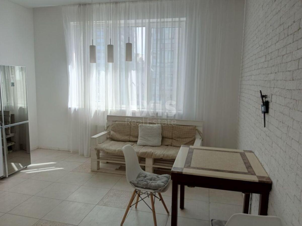 2k apartment nab. Dniprovs'ka 14589871
