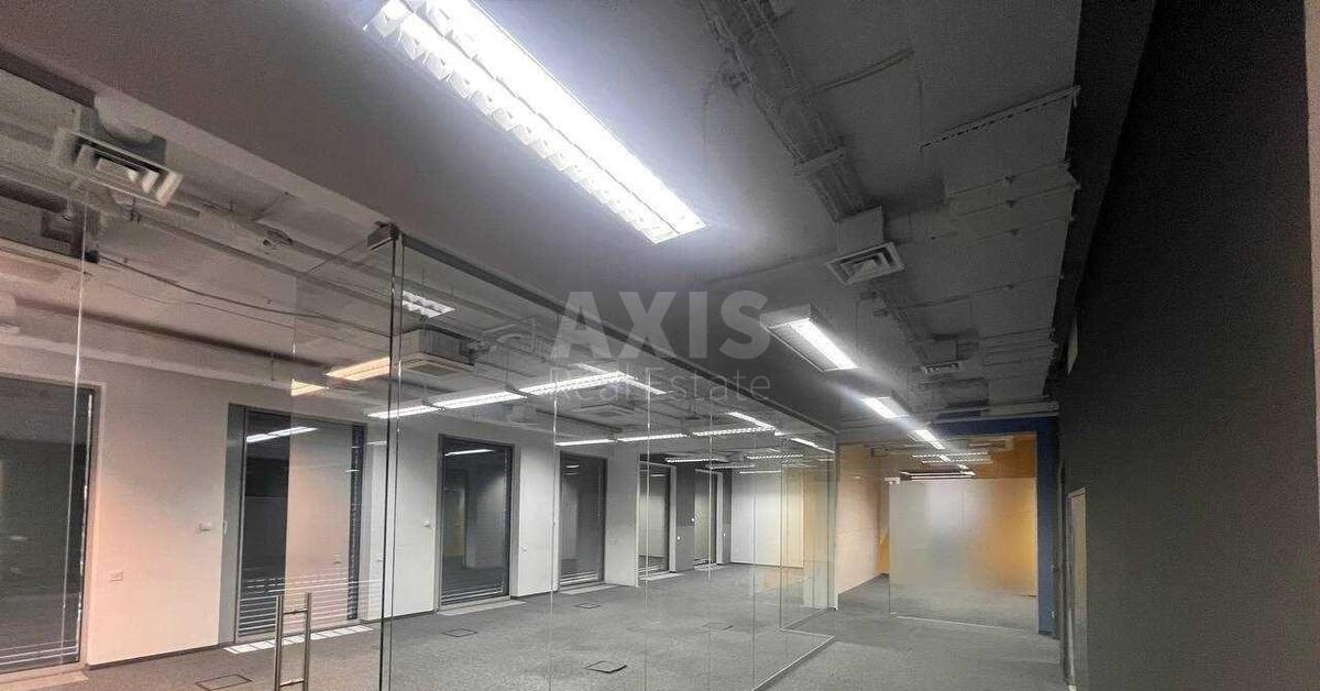 Office vul. Kutuzova 12, 500m2