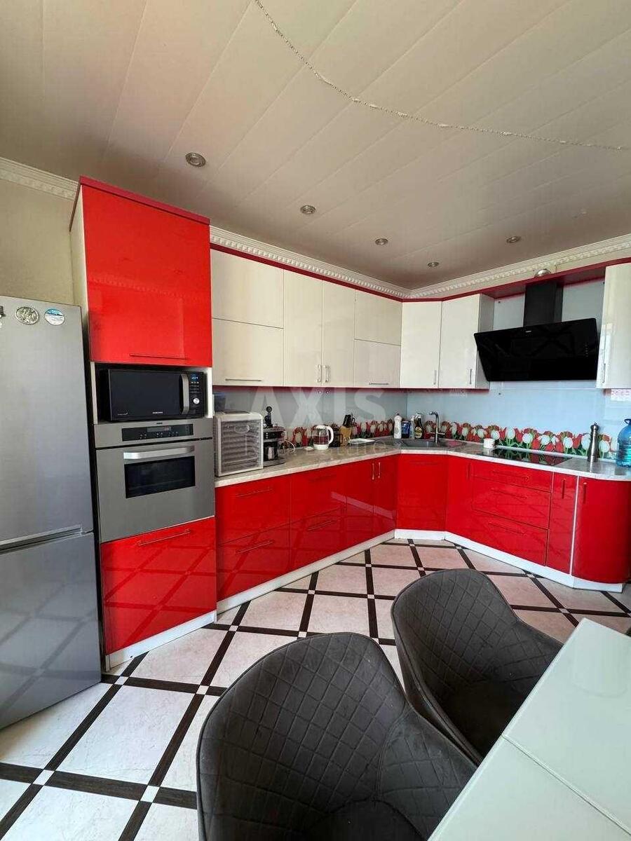 2k apartment vul. Dragomanova 2Б60237