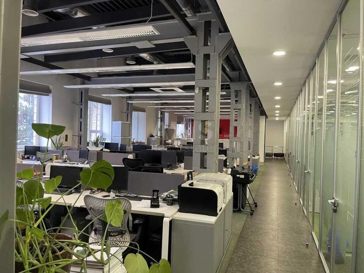 Office vul. Malevycha Kazymyra 86Б, 330m2602702