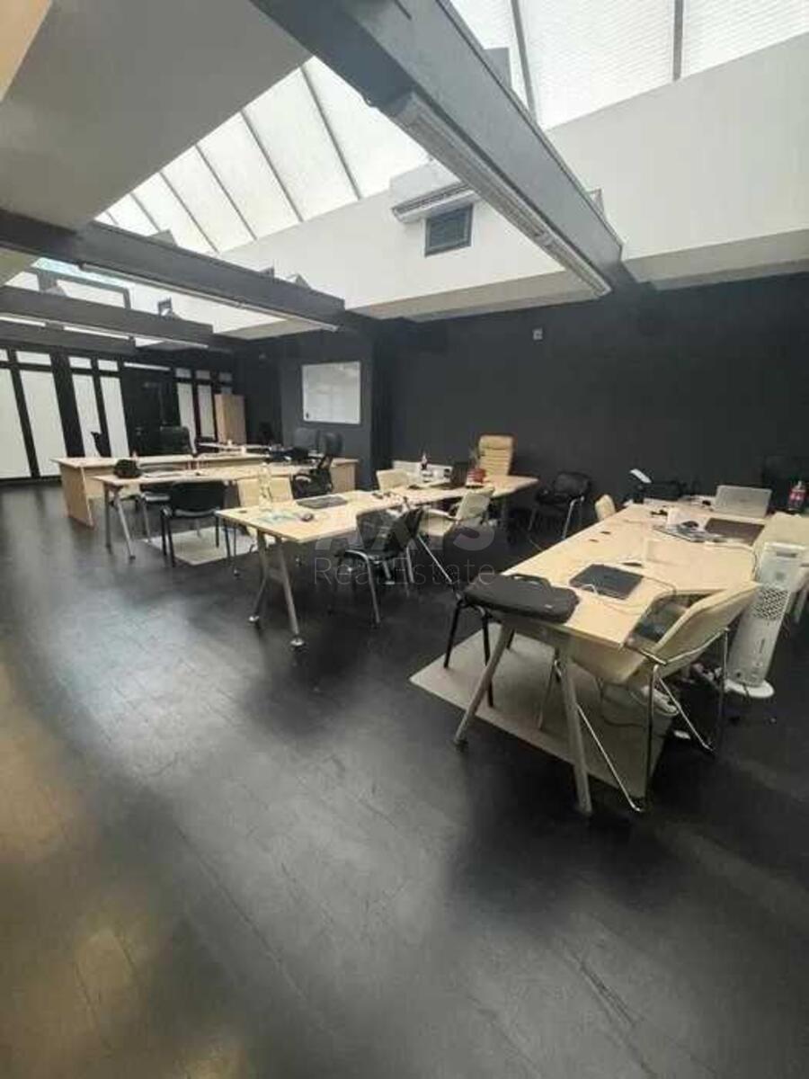 Office vul. Zhyljans'ka 72А, 1500m2595999