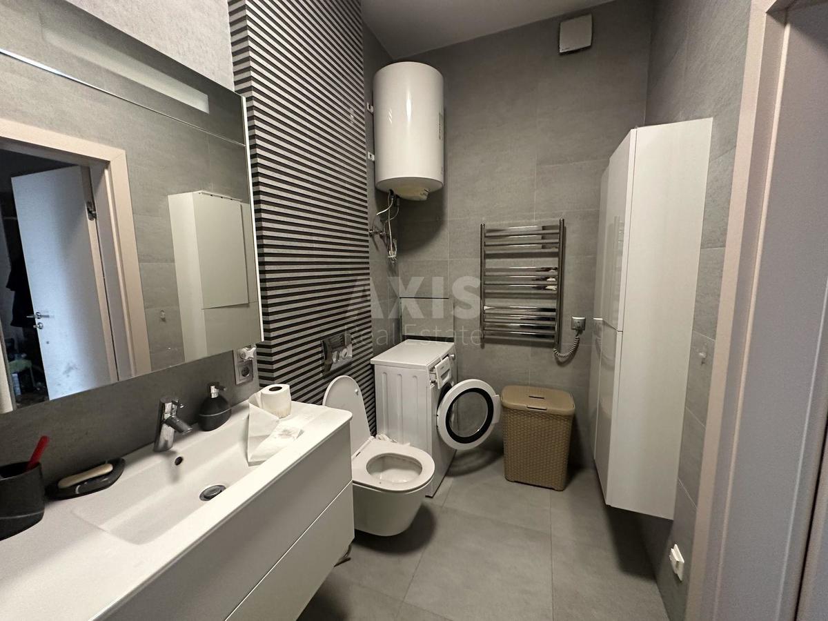 1k apartment vul. Zlatoustivs'ka 47/494