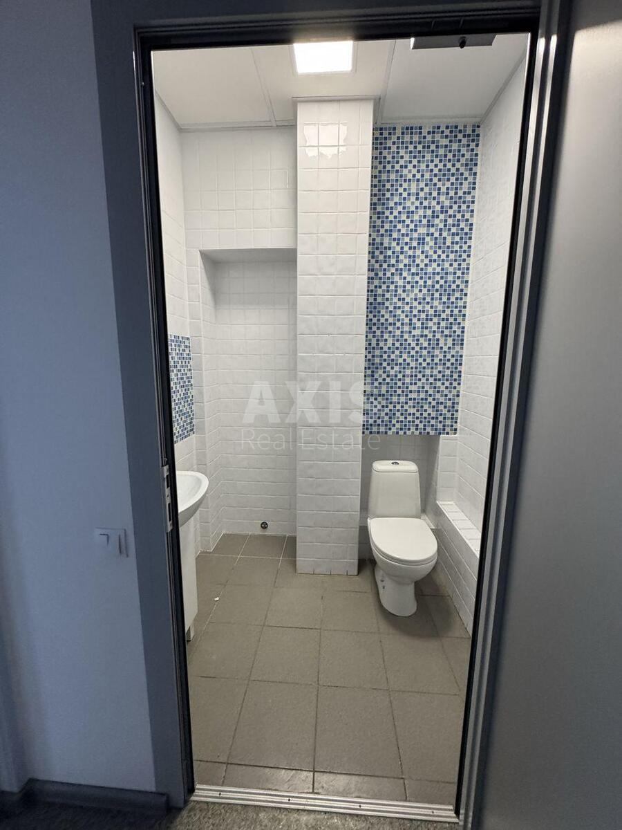 Office vul. Grushevs'kogo Myhajla 28/2, 52m2598924