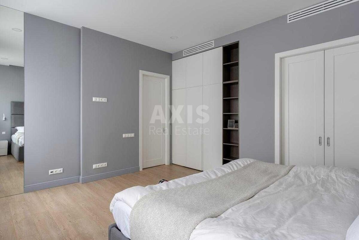 3k apartment prov. Georgii'vs'kyj 27