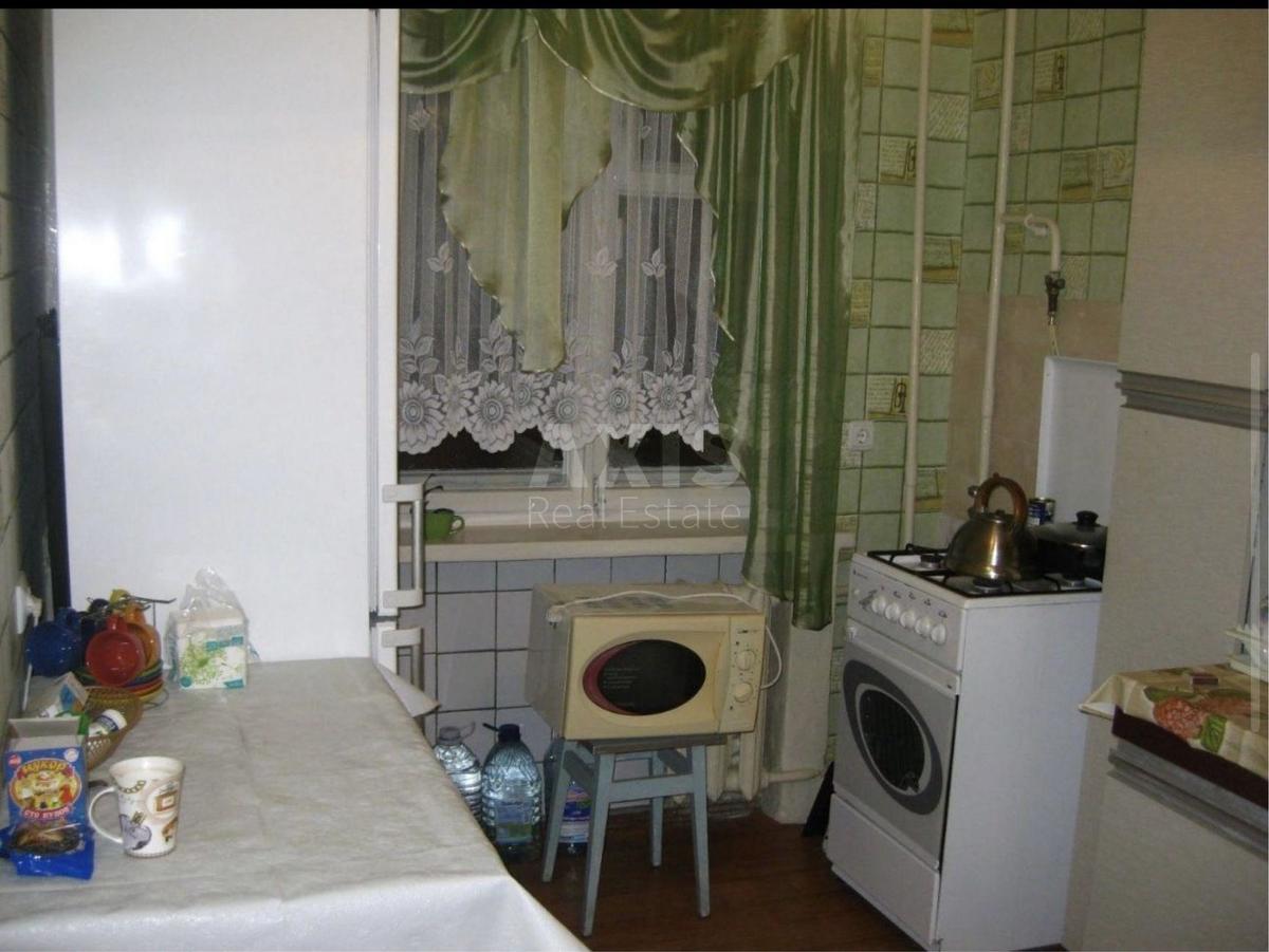 1к квартира пр-т Глушкова Академика 9А1