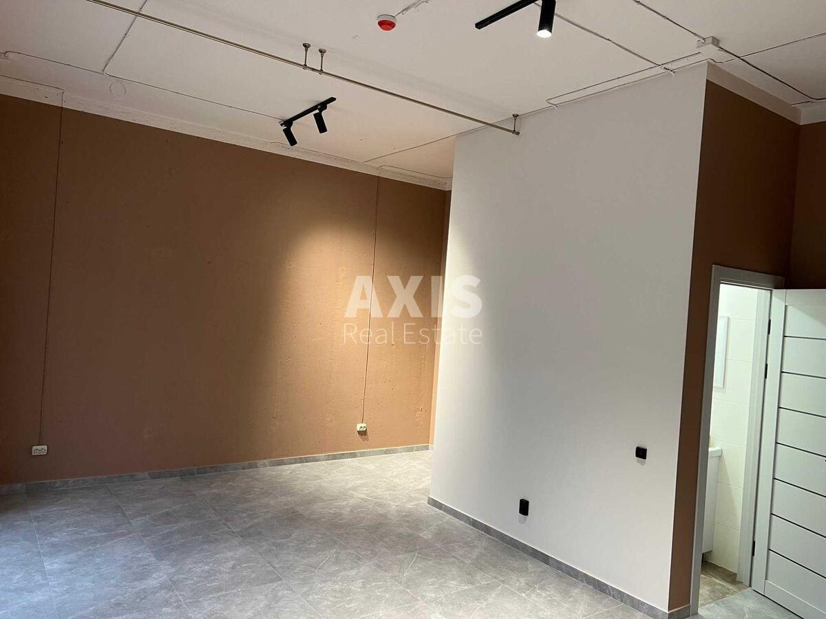 Объект торговли ул. Михаила Максимовича 24, 60м2602984