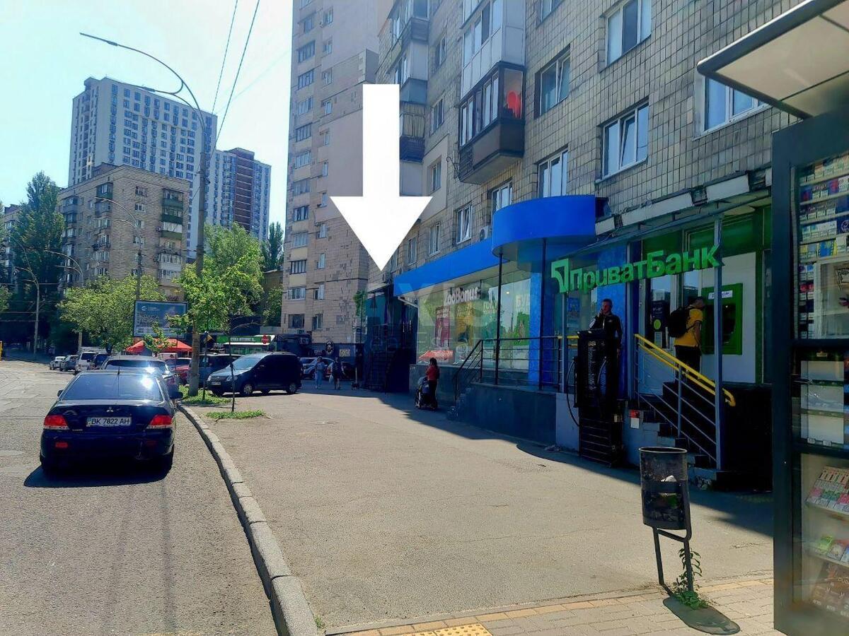 Объект торговли ул. Соломенская 14, 54м2613950