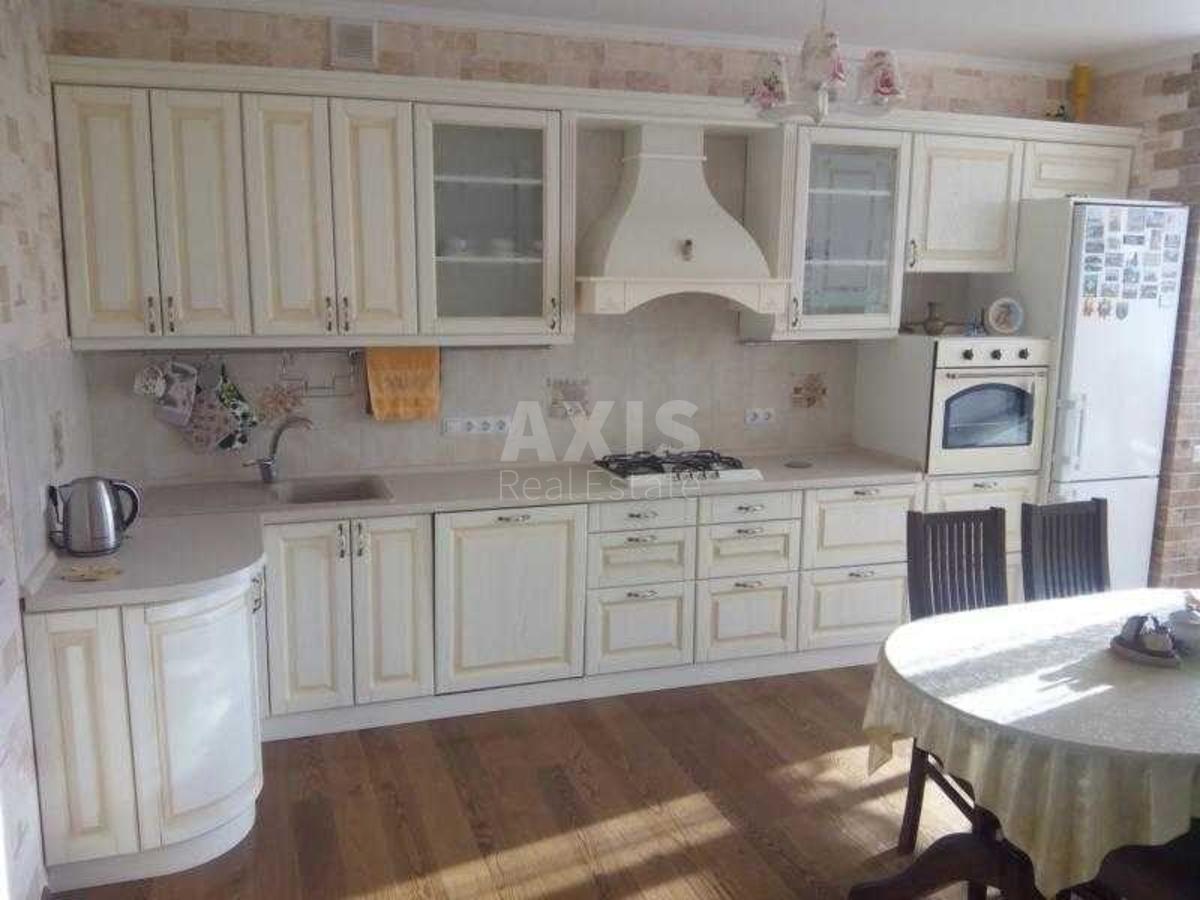 2k apartment vul. Lebedjeva Akademika 1