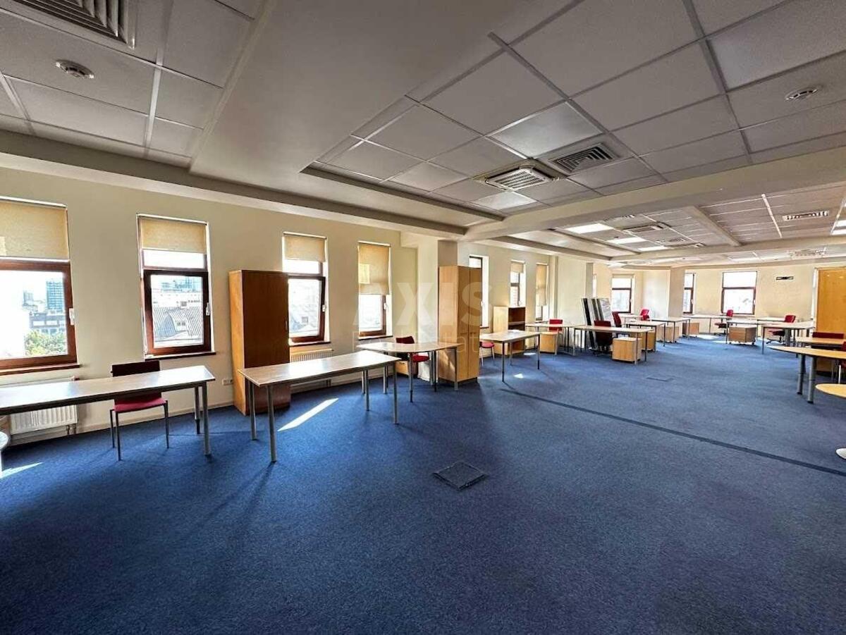 Office vul. Saksagans'kogo 42, 250m2515111