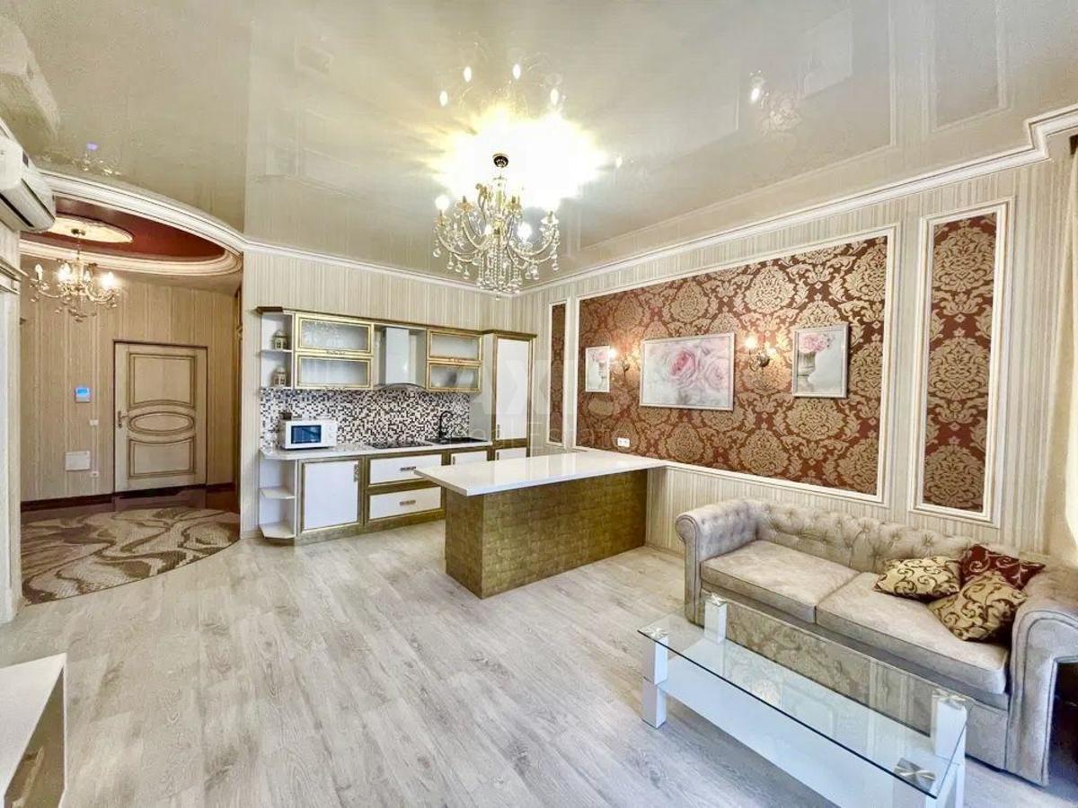 1k apartment nab. Dniprovs'ka 14402684