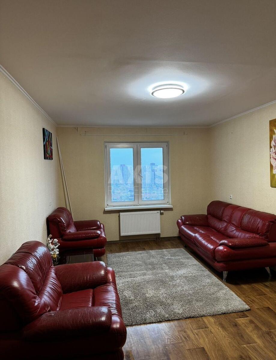 3k apartment pr-t Glushkova Akademika 9Б565643