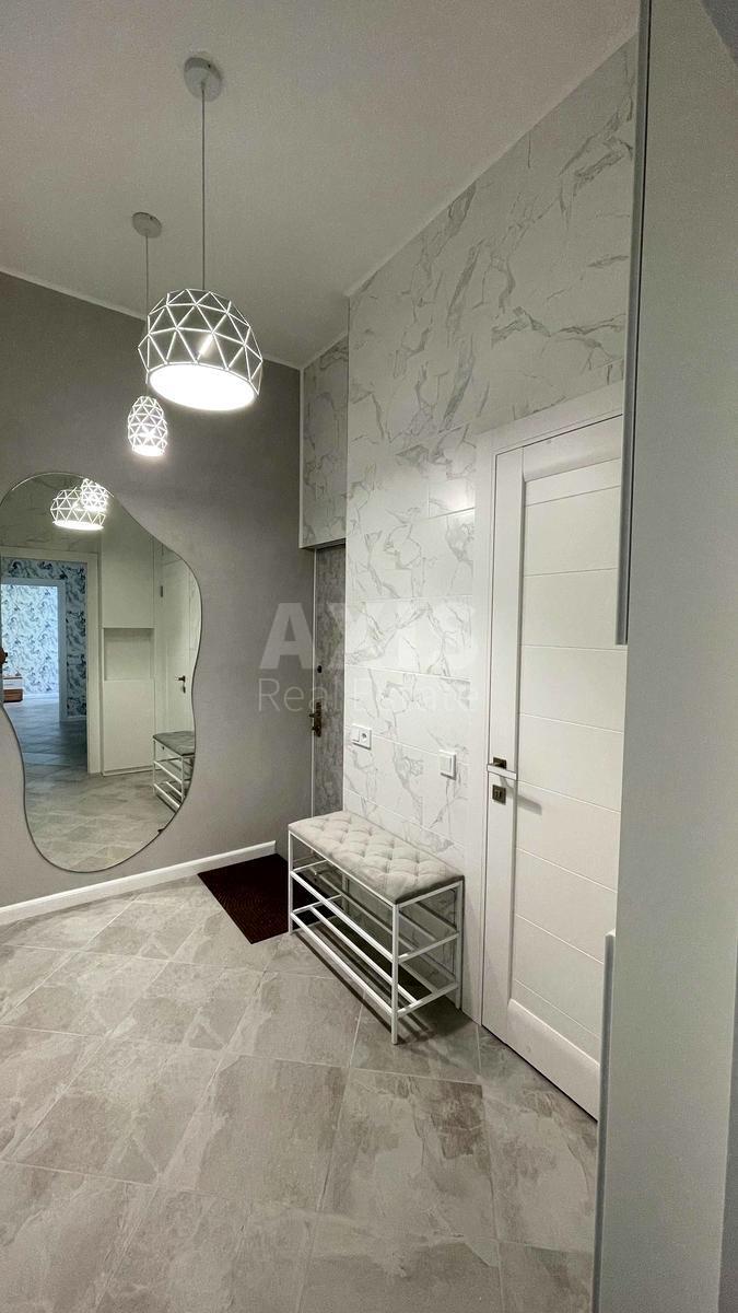 2к квартира ул. Деловая 226107520