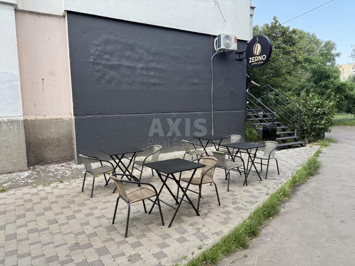 Trade object vul. Kybal'chycha Mykoly 15, 16m261193