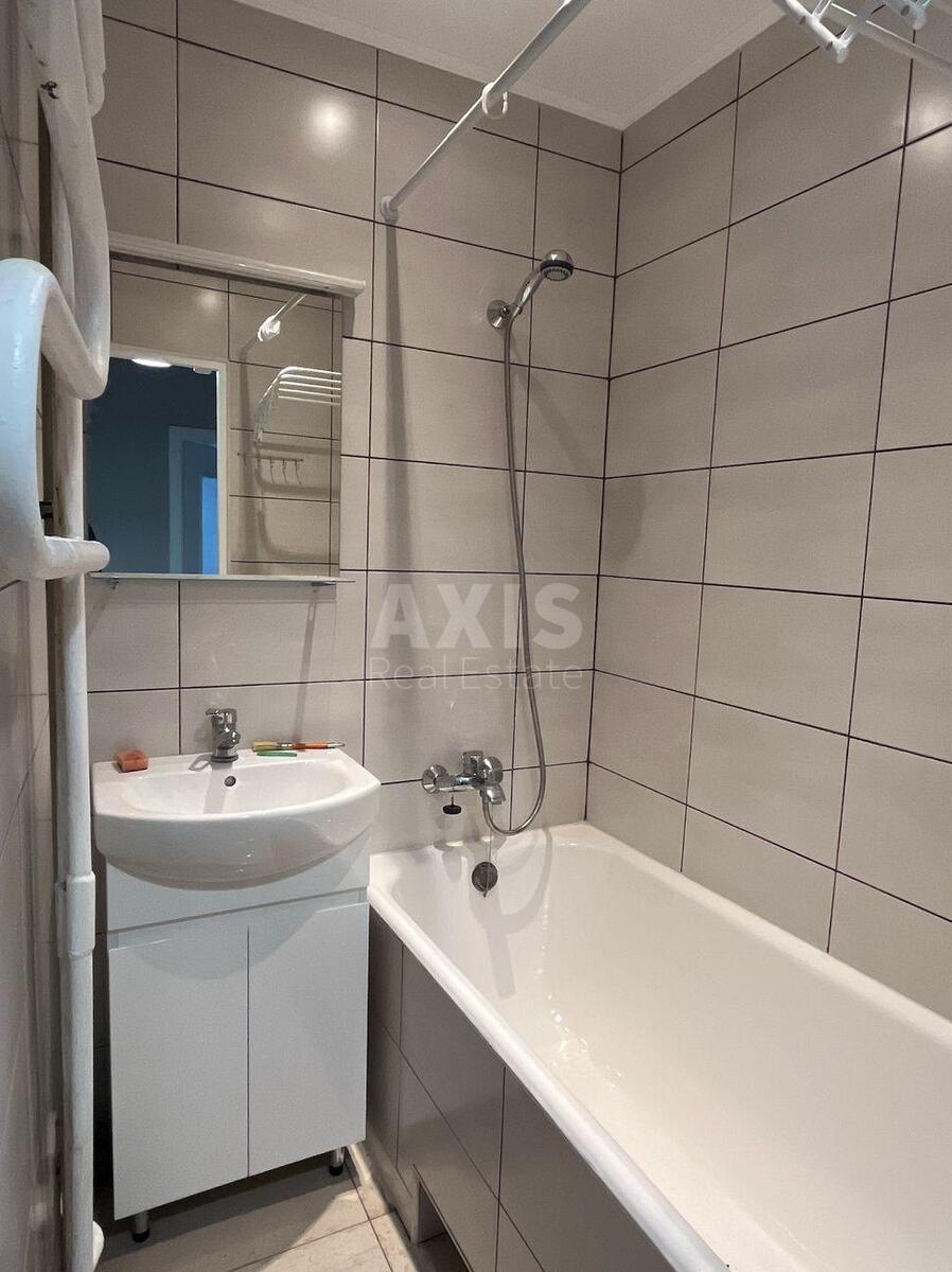2k apartment pr-t Komarova Kosmonavta 20612265