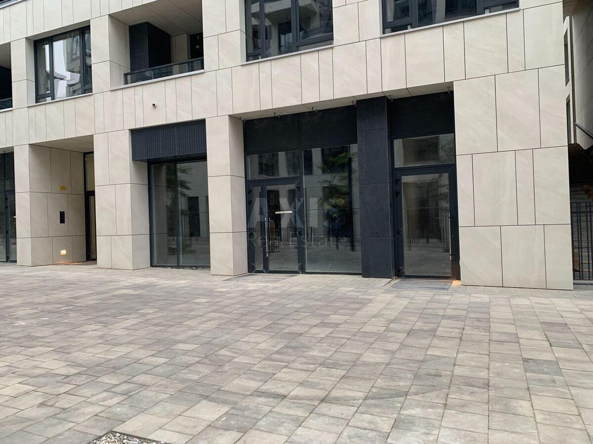 Trade object vul. Hohlovyh Sim'i' 8, 82m20