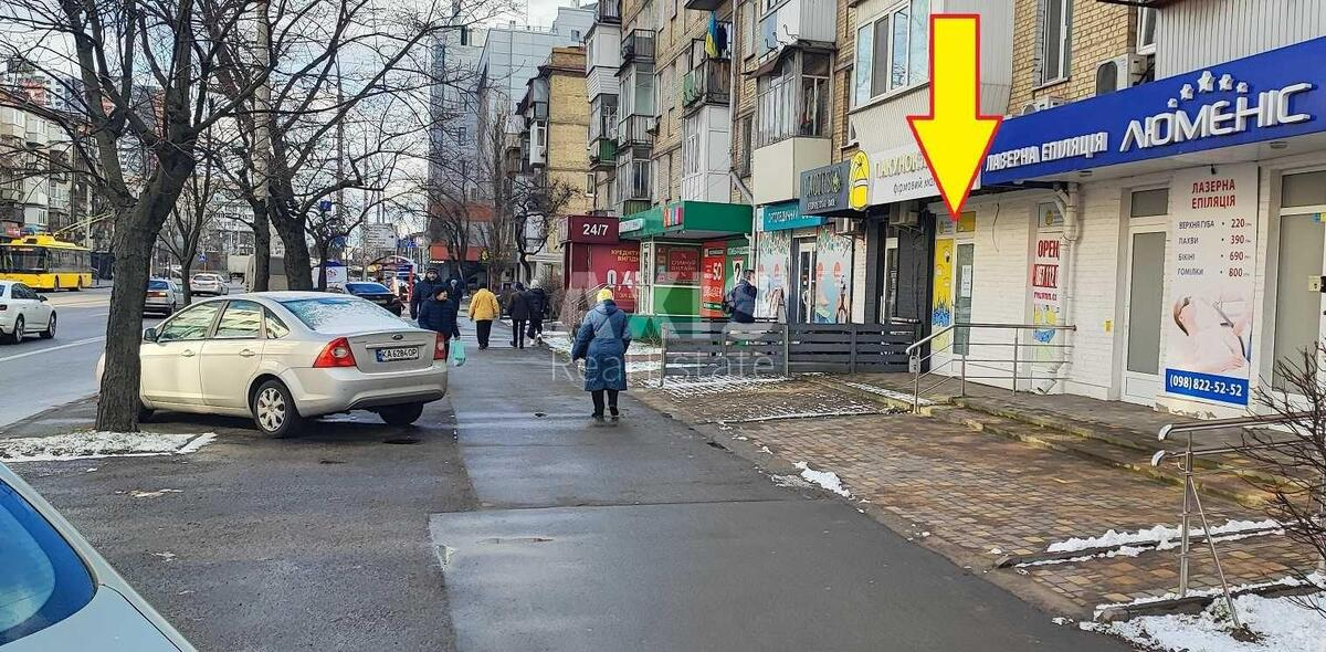 Об'єкт торгівлі пр-т Соборності 7, 30м2