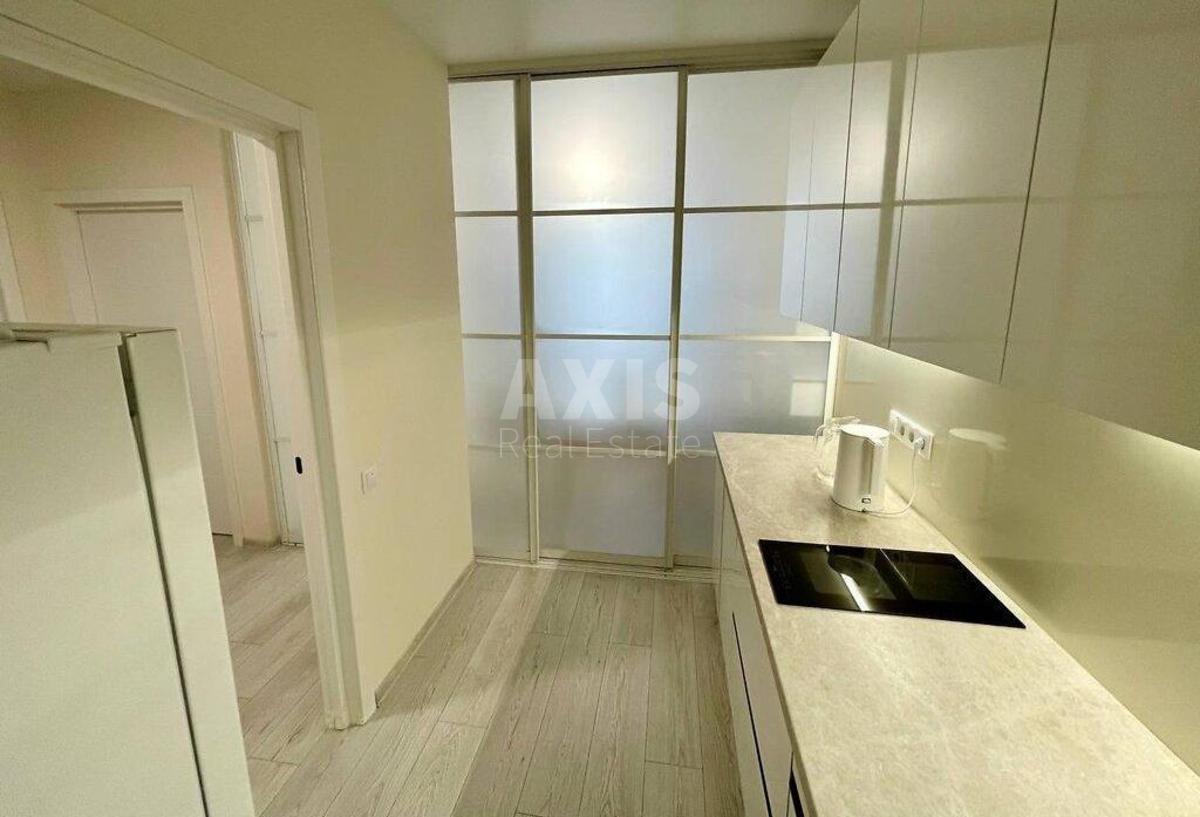 2k apartment nab. Dniprovs'ka 154
