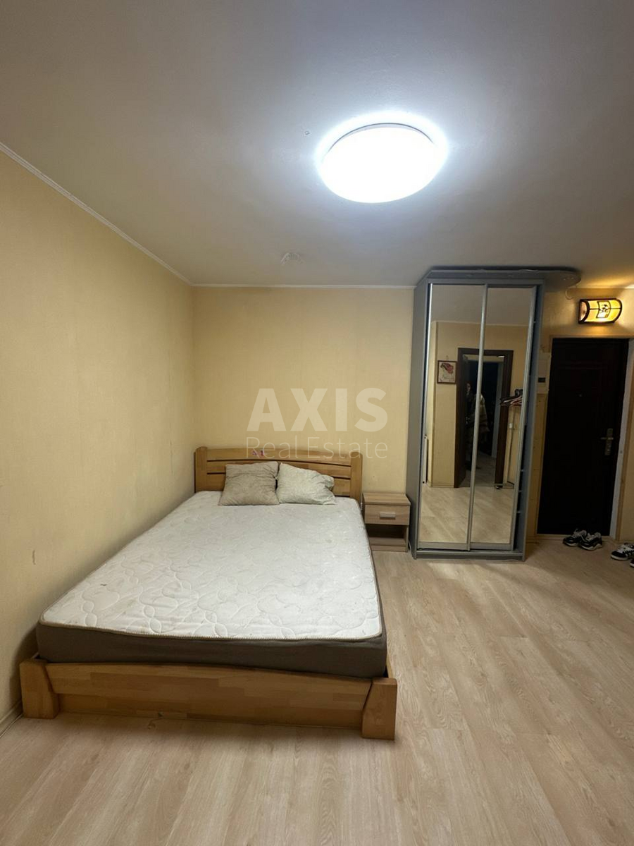1k apartment vul. Barbjusa Anri 56/24