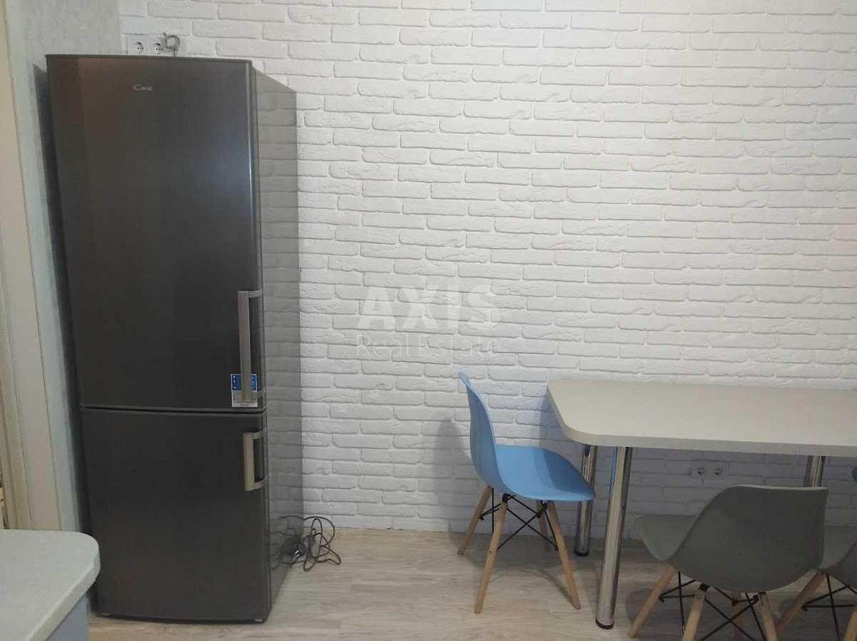 2k apartment vul. Danchenka Sergija 36