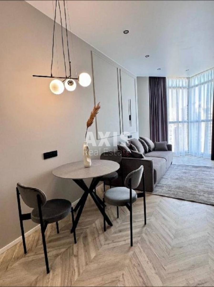 1k apartment vul. Dragomyrova Myhajla 14а1