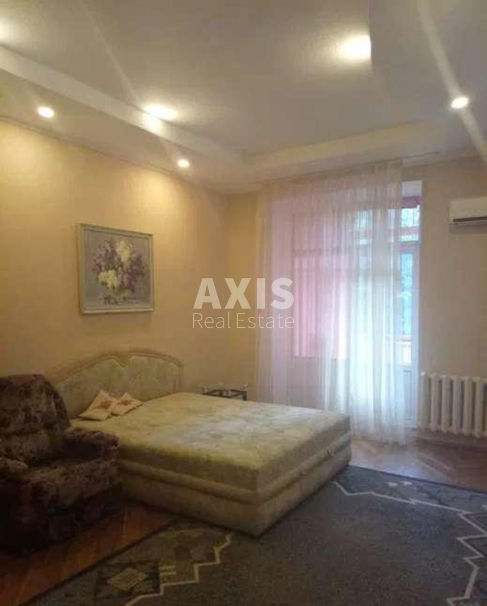 1k apartment vul. Mechnykova 8
