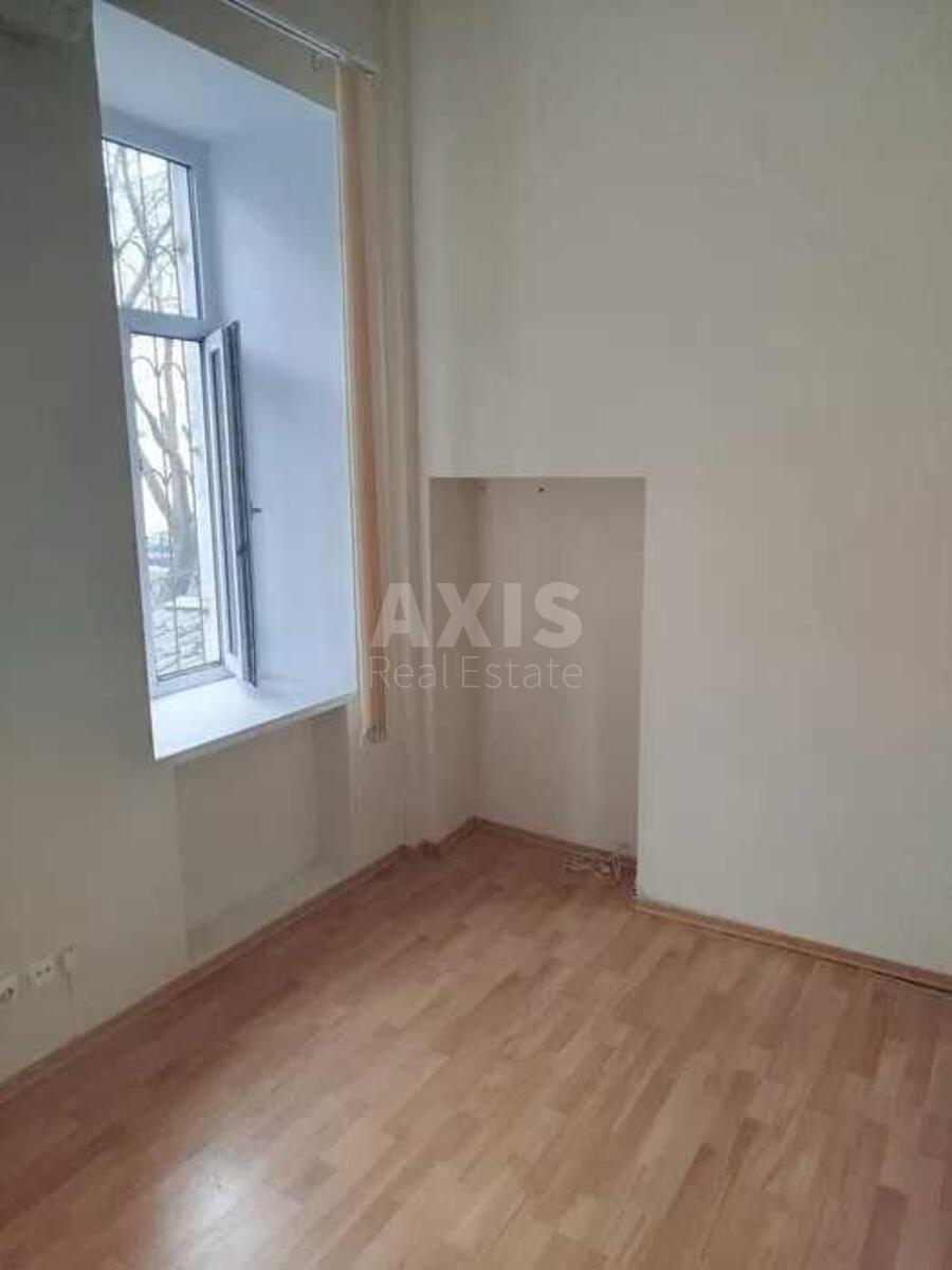 Office prov. Inzhenernyj 4, 65m23