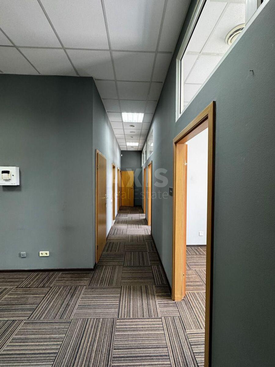 Office vul. Pymonenka Mykoly 13, 317m2586875