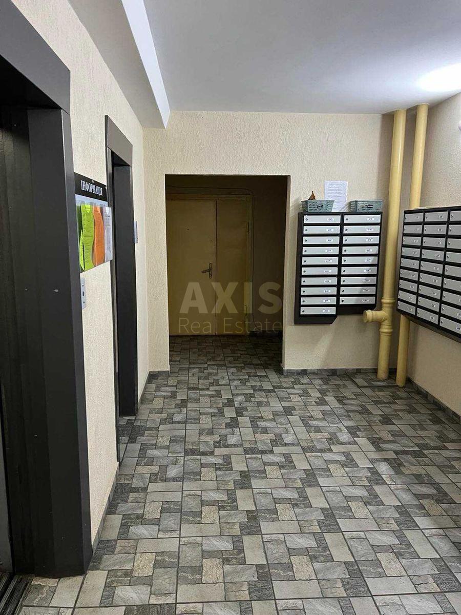 2k apartment vul. Myshugy Oleksandra 1/44