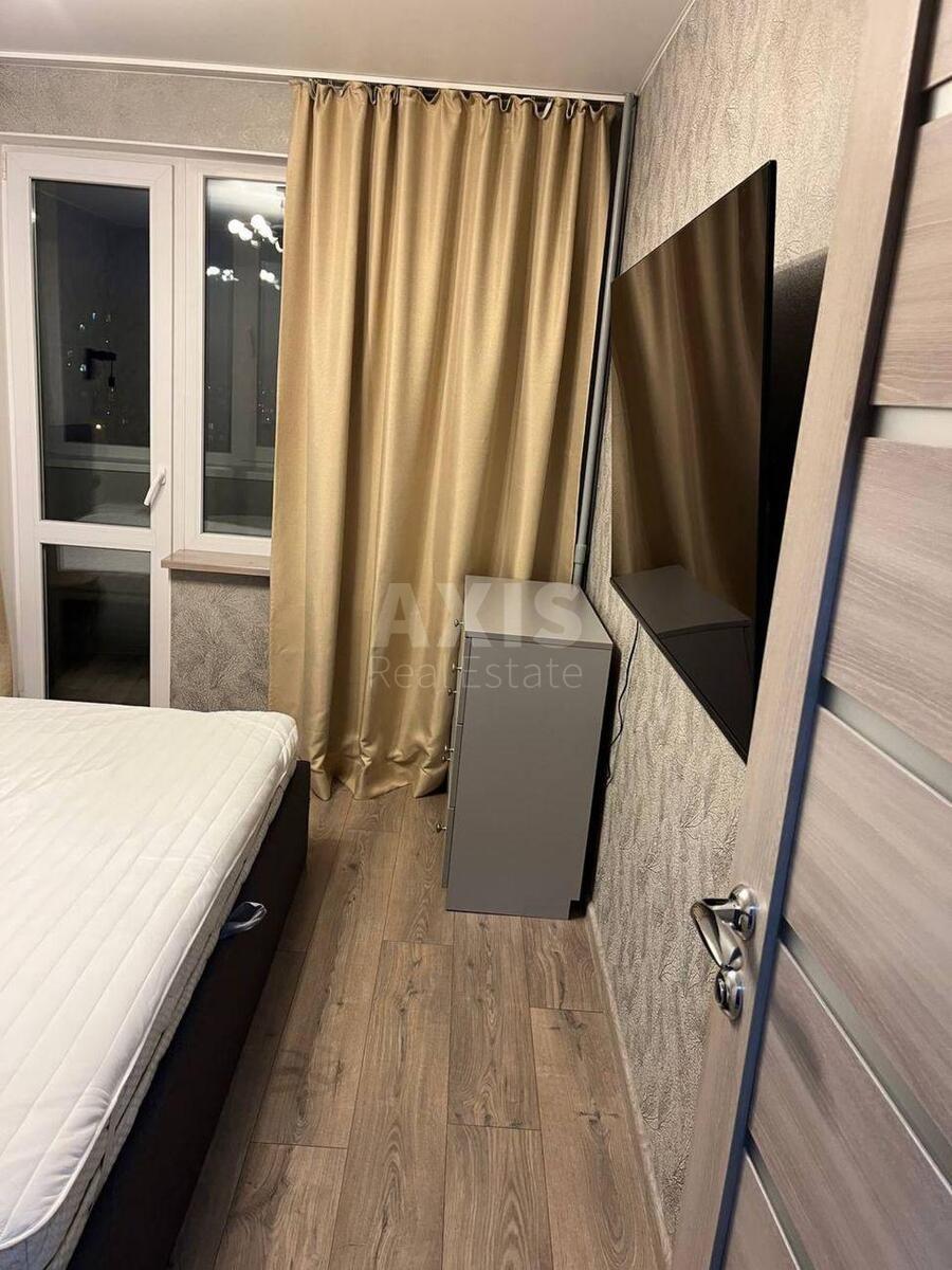 2k apartment pr-t Obolons'kyj 134