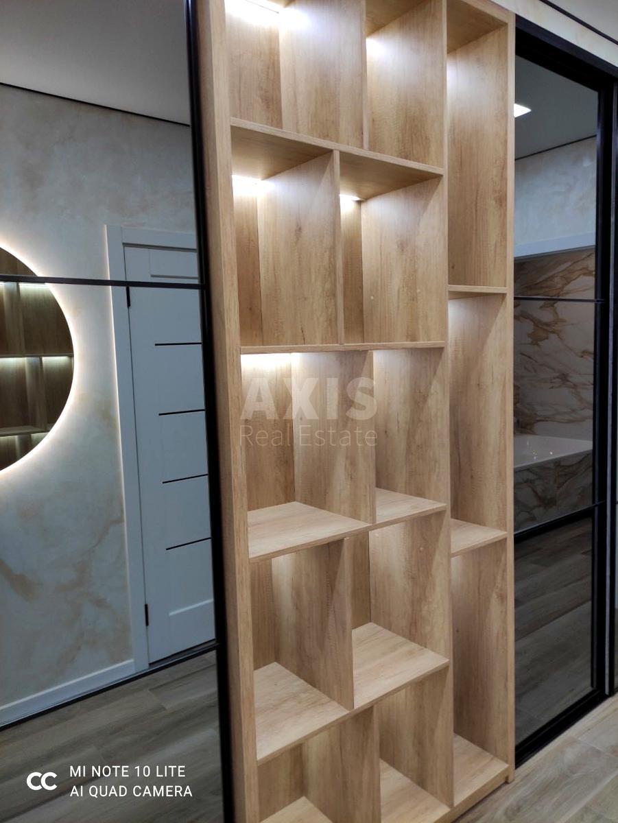 2к квартира ул. Заболотного Академика 1637869