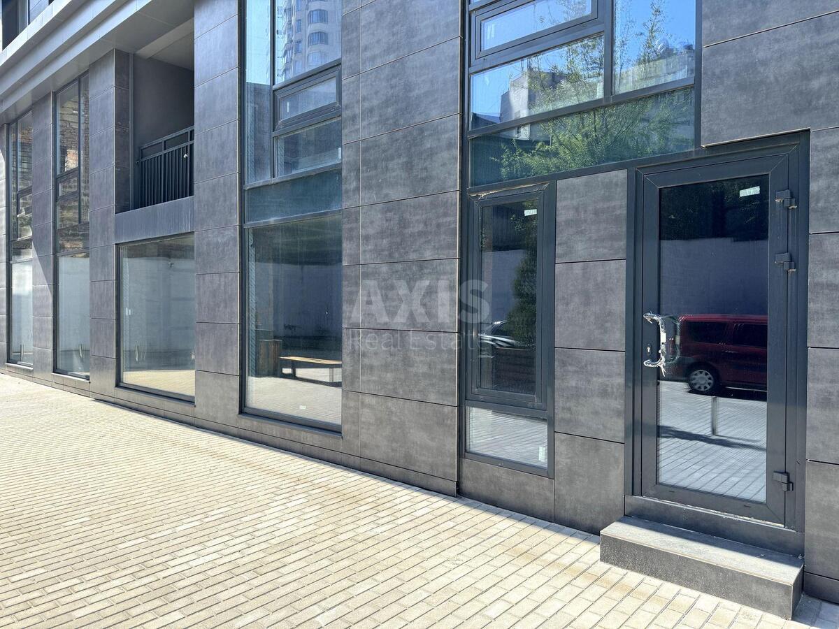 Trade object pl. L'vivs'ka 1/5, 165m2