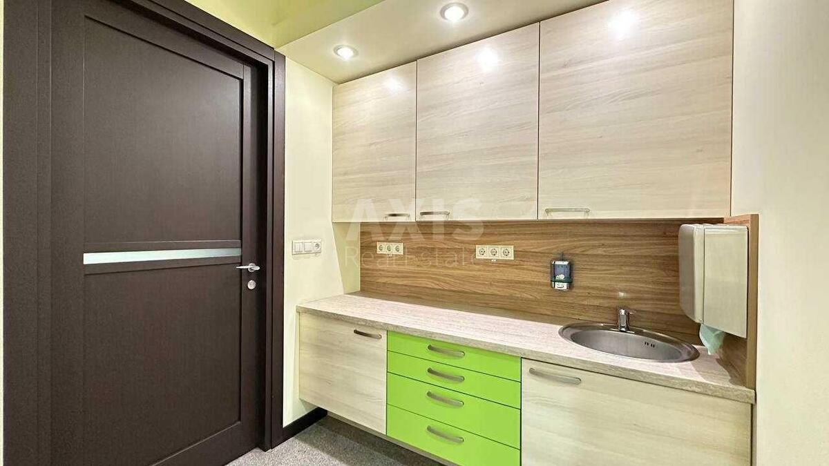 Office vul. Pushkins'ka 39, 63m210
