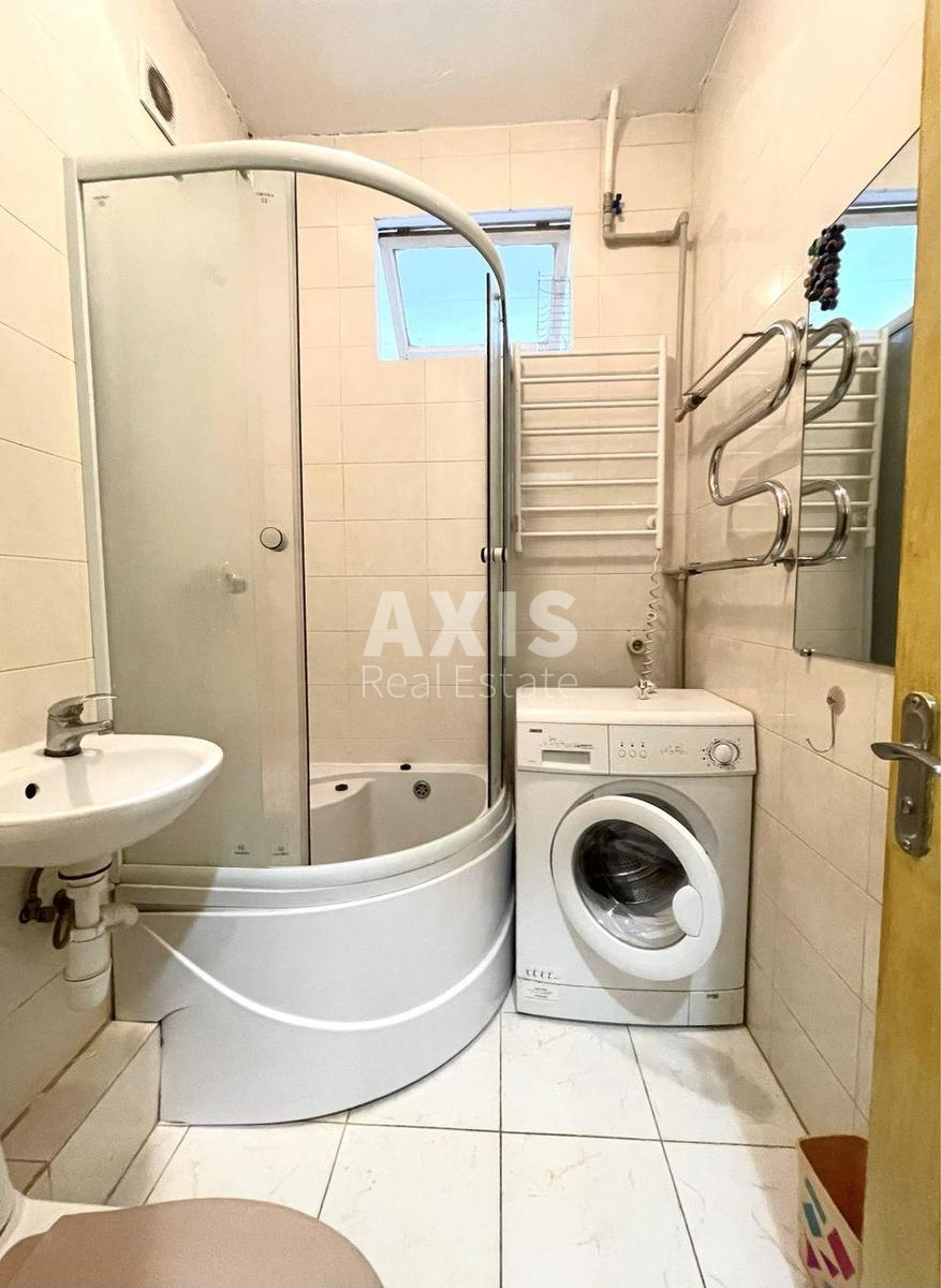 2k apartment bul. Lesi Ukrai'nky 203