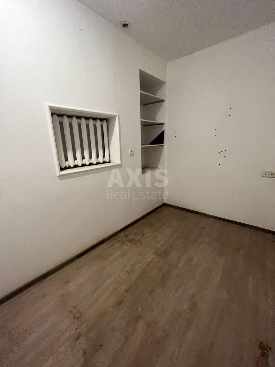 Office vul. Mazepy Ivana 3, 82m24