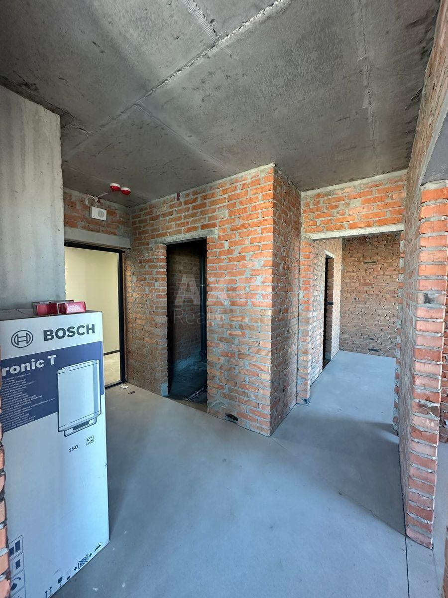 2k apartment vul. Vasyl'kivs'ka 15