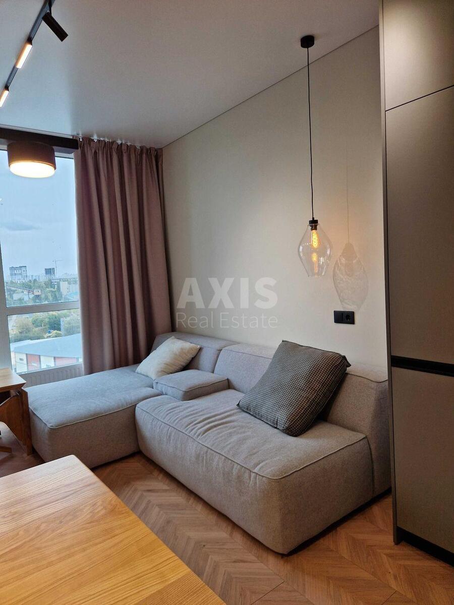 1k apartment vul. Prychal'na 10614622