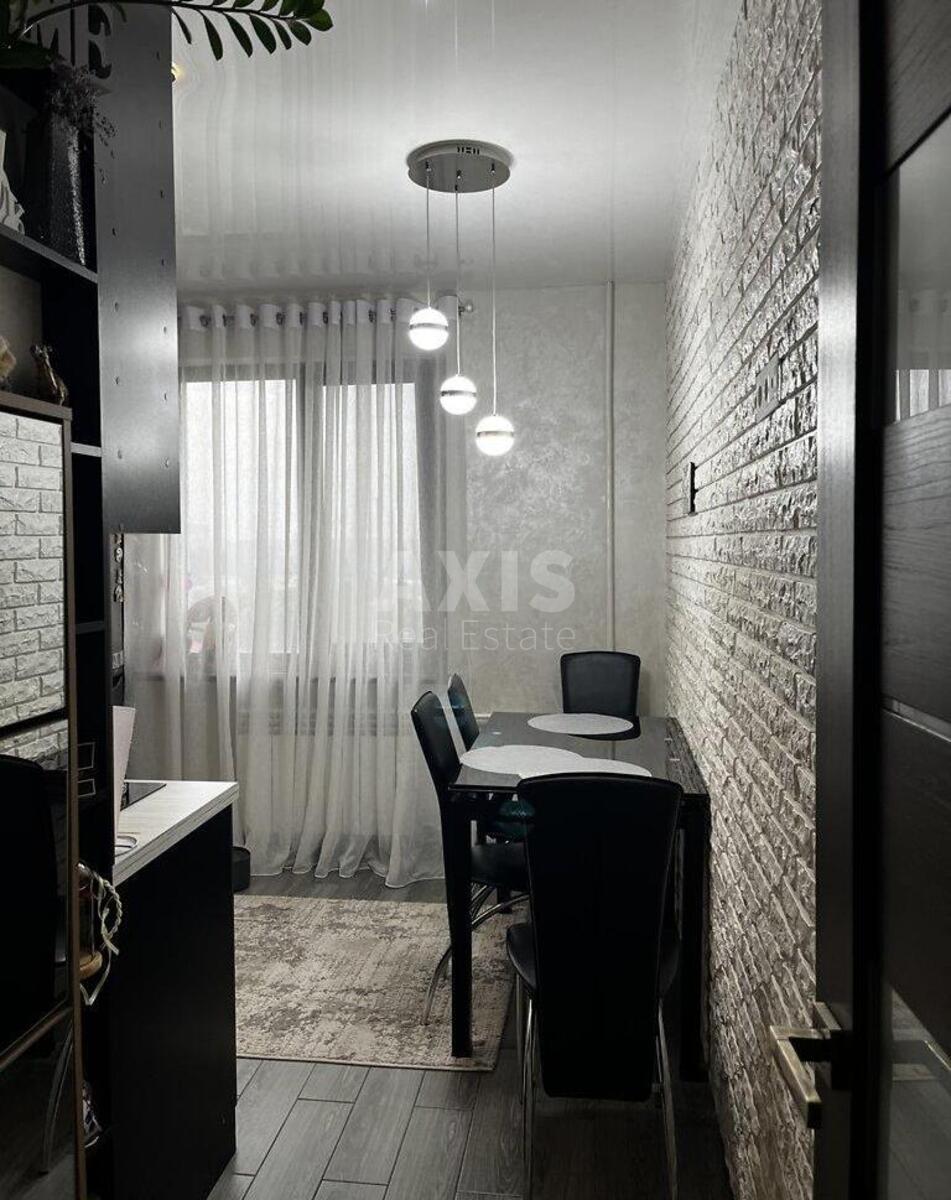 1k apartment vul. Zabolotnogo Akademika 92564601