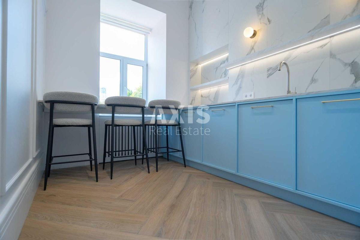 Office vul. Mazepy Ivana 7, 60m2397034