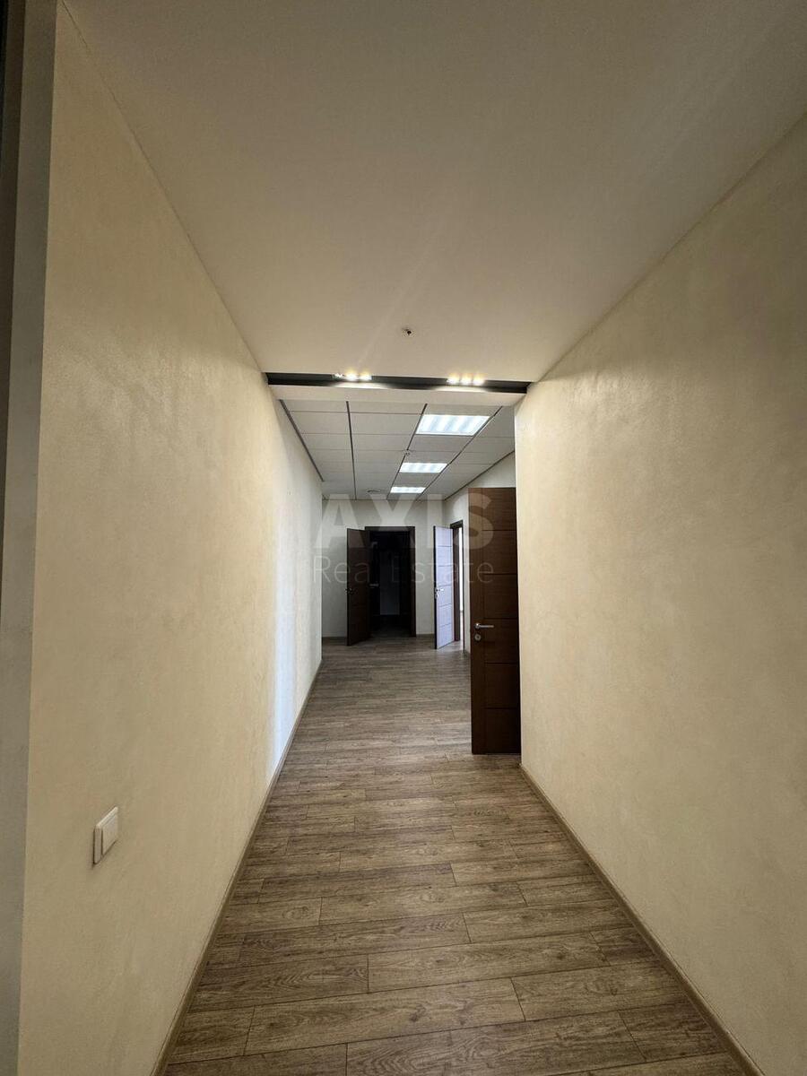 Офис ул. Деловая 5Б, 400м24