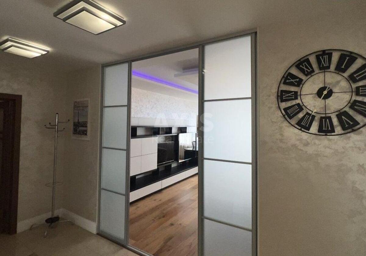 4k apartment bul. Shevchenka Tarasa 27Б577339